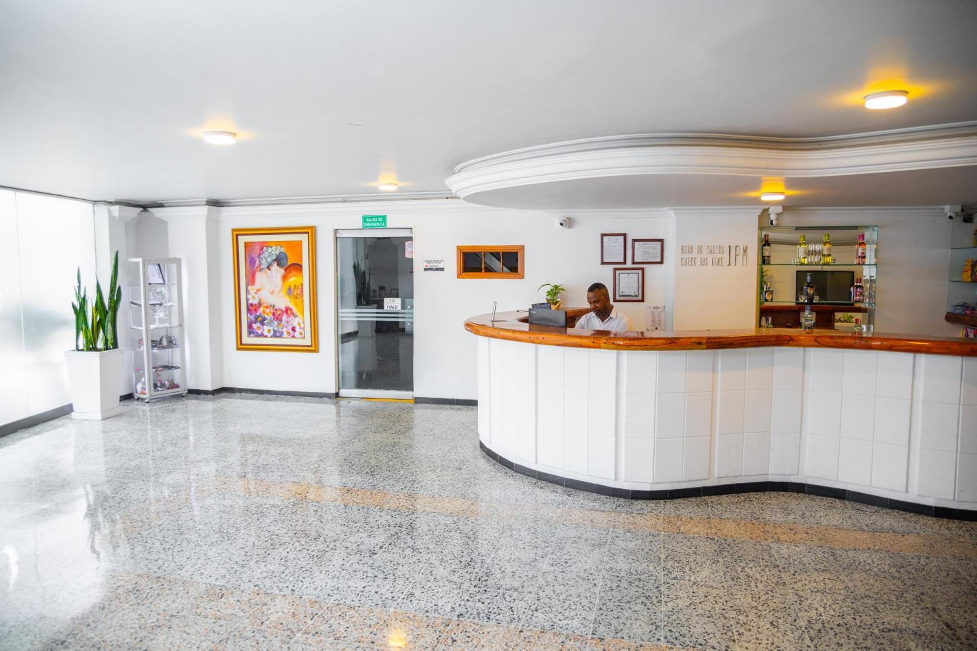 Hotel Tama Granada Real 4*