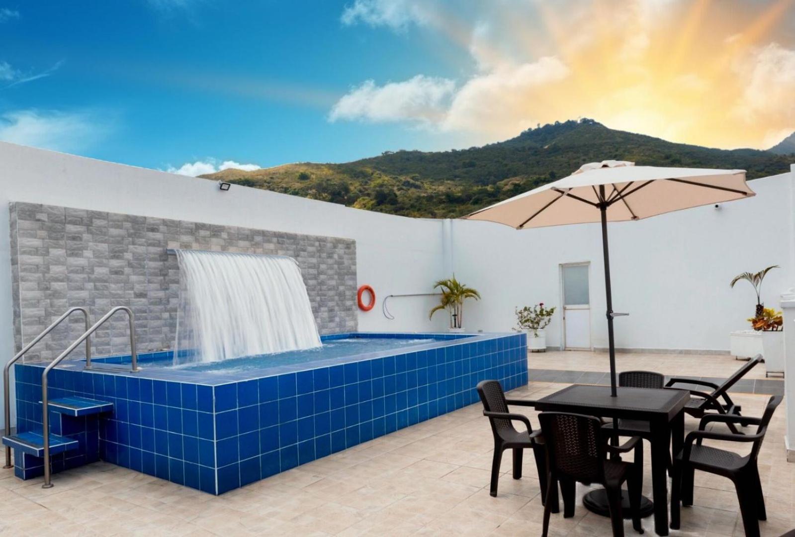 Tama Granada Real 4*